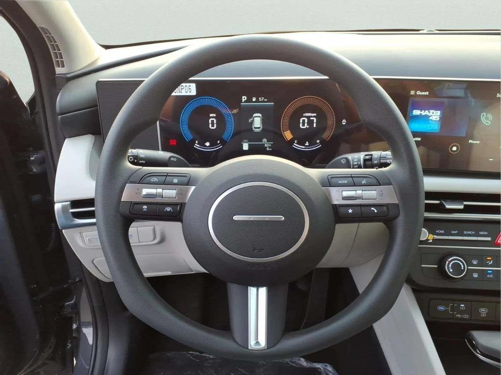 New 2026 Hyundai Tucson SE FWD image 14