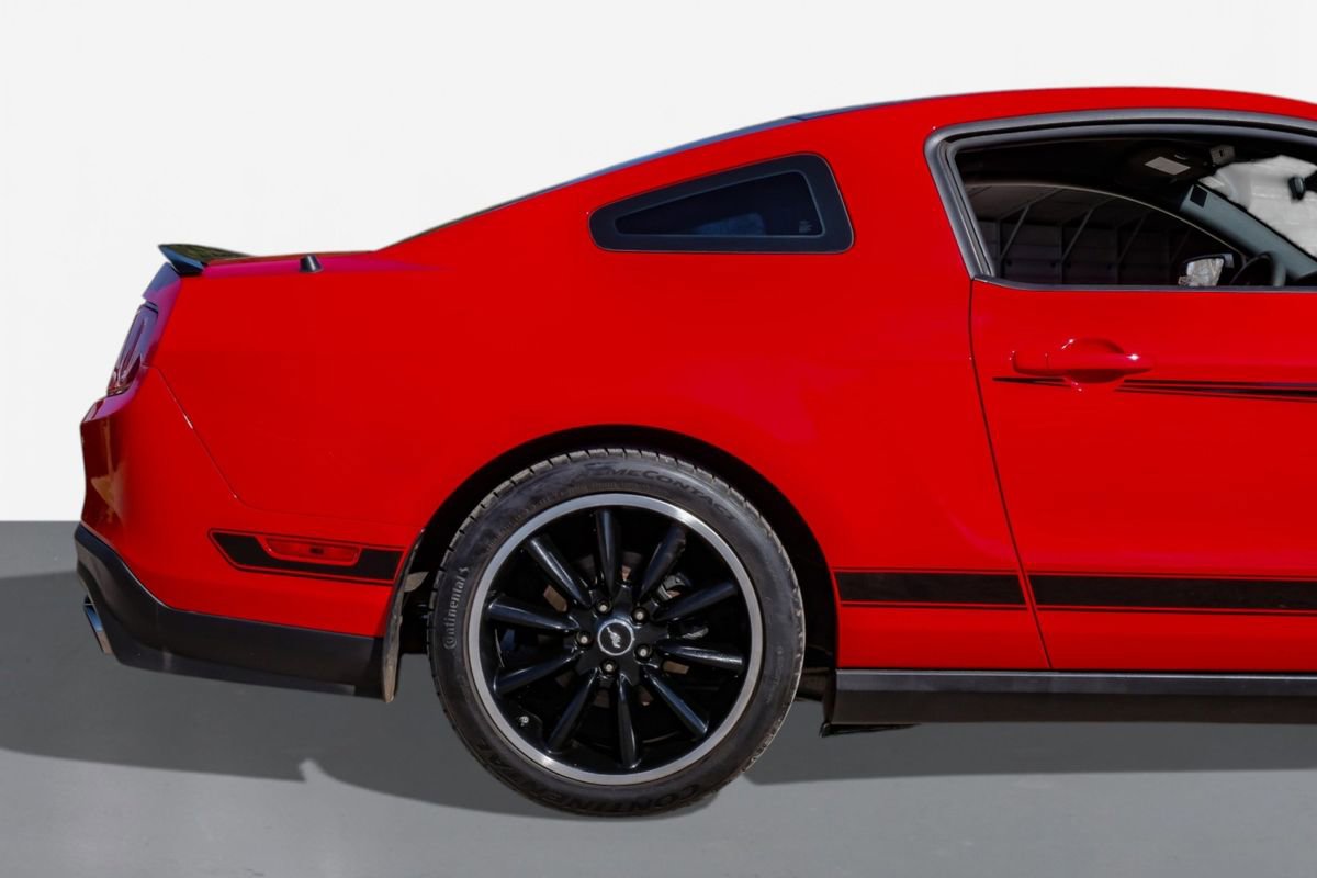 Used 2012 Ford Mustang Boss 302 w/ Boss 302 Accessory Pkg image 5