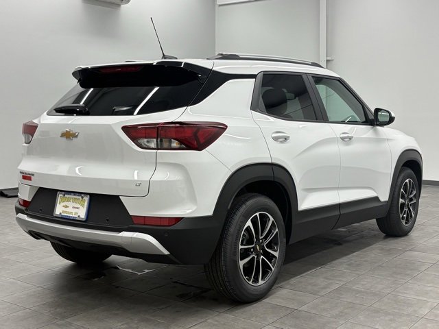 New 2026 Chevrolet TrailBlazer LT w/ Convenience Package image 2