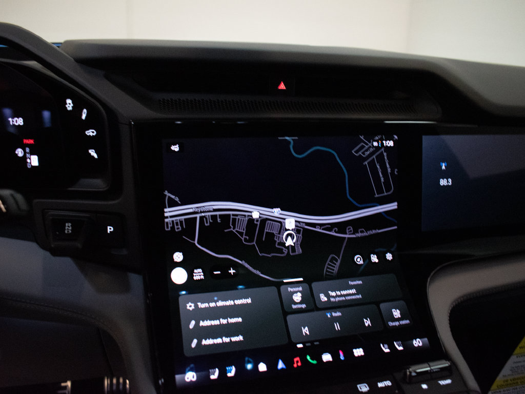New 2026 Porsche Cayenne Electric AWD/4WD image 26