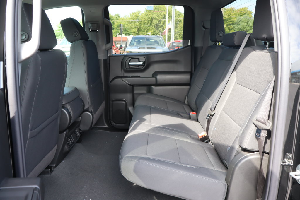 New 2026 Chevrolet Silverado 1500 Custom AWD/4WD image 16