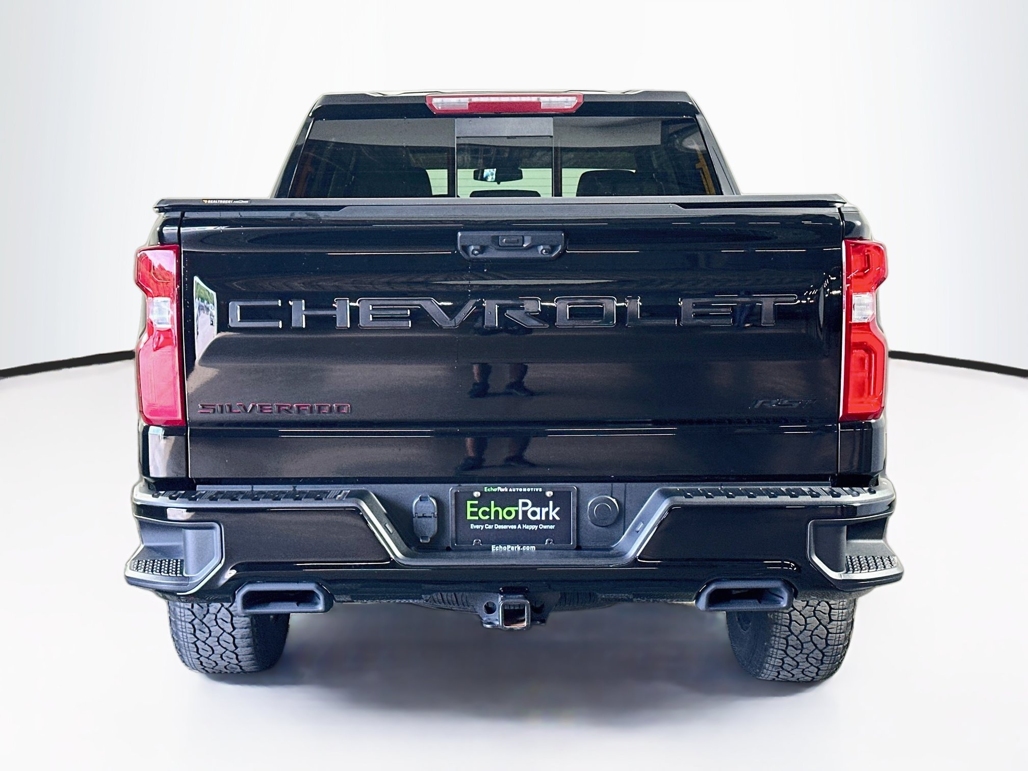Used 2025 Chevrolet Silverado 1500 RST w/ Redline Edition AWD/4WD image 7
