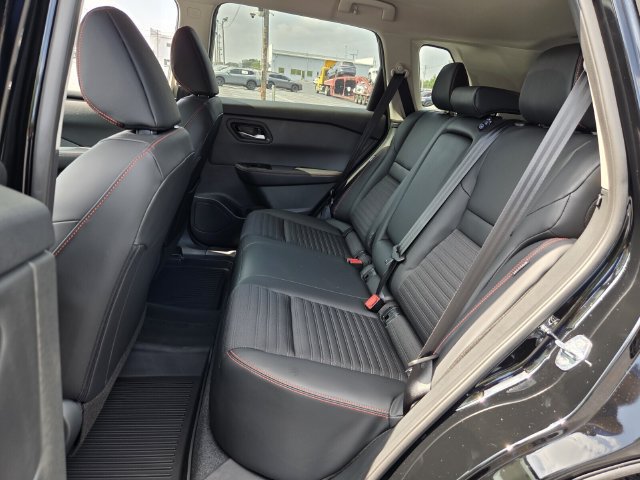 New 2026 Nissan Rogue SV AWD/4WD image 10