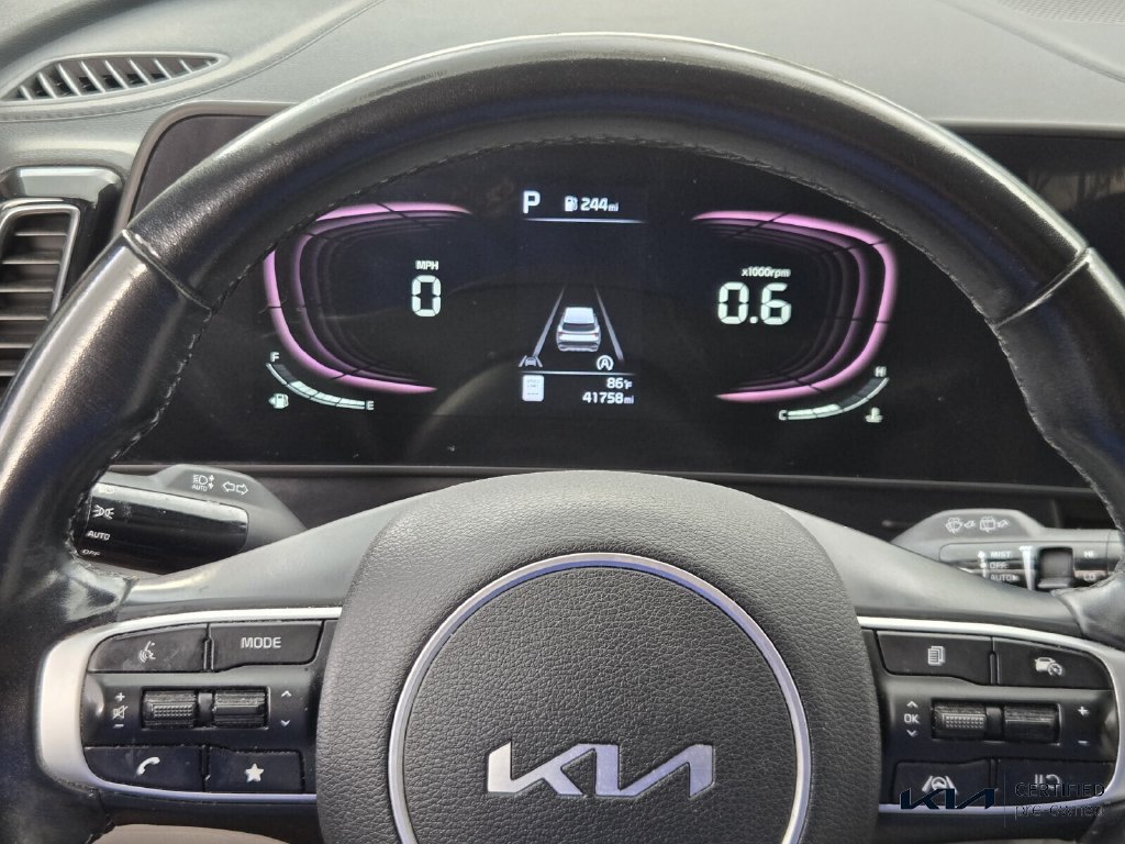Certified 2023 Kia Sportage EX FWD image 29
