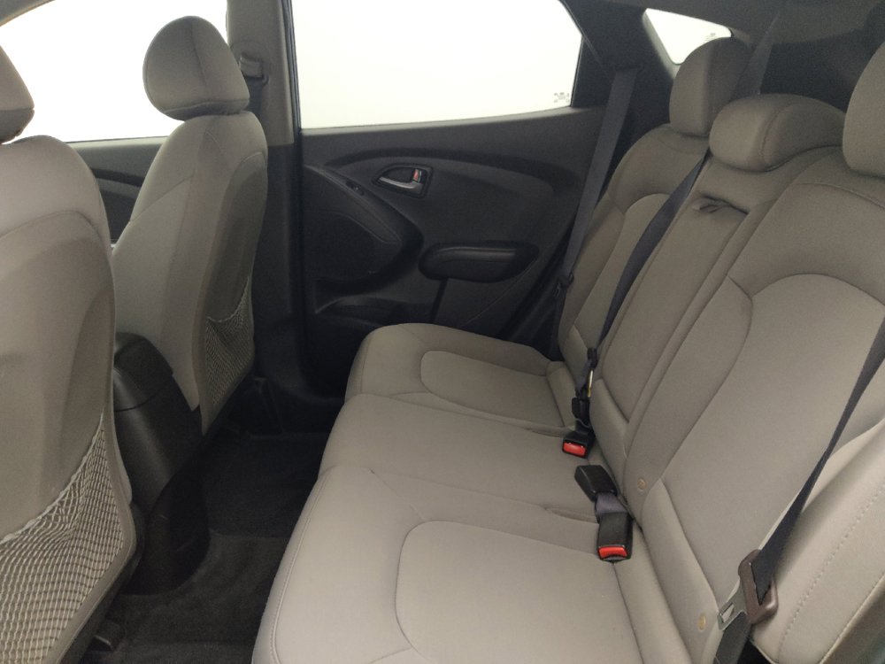 Used 2015 Hyundai Tucson GLS FWD image 18