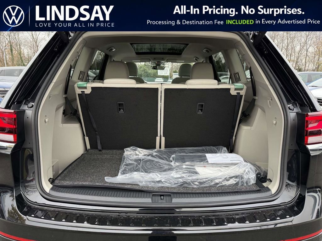 New 2026 Volkswagen Atlas SEL Premium R-Line image 11