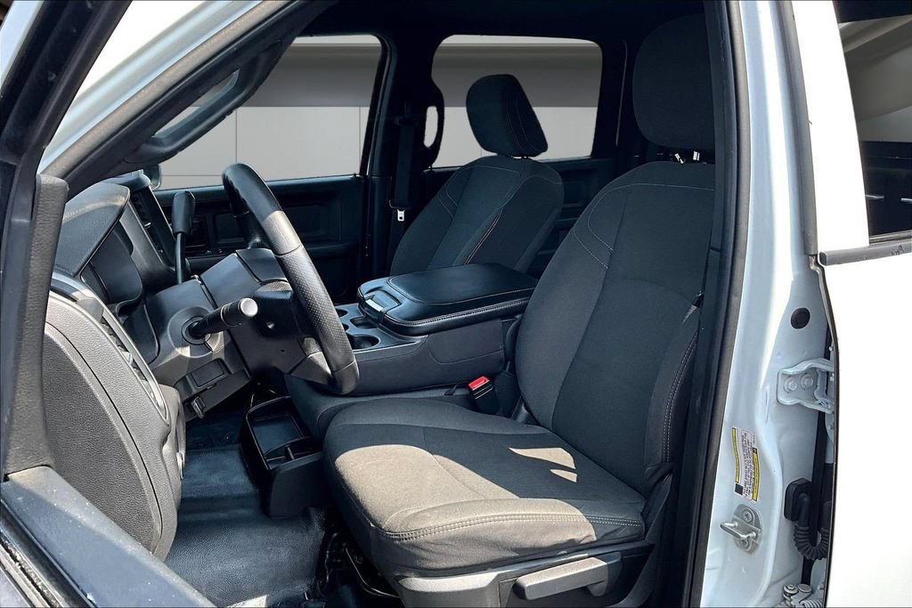 Used 2023 RAM 3500 Tradesman w/ Cold Weather Group RWD image 19