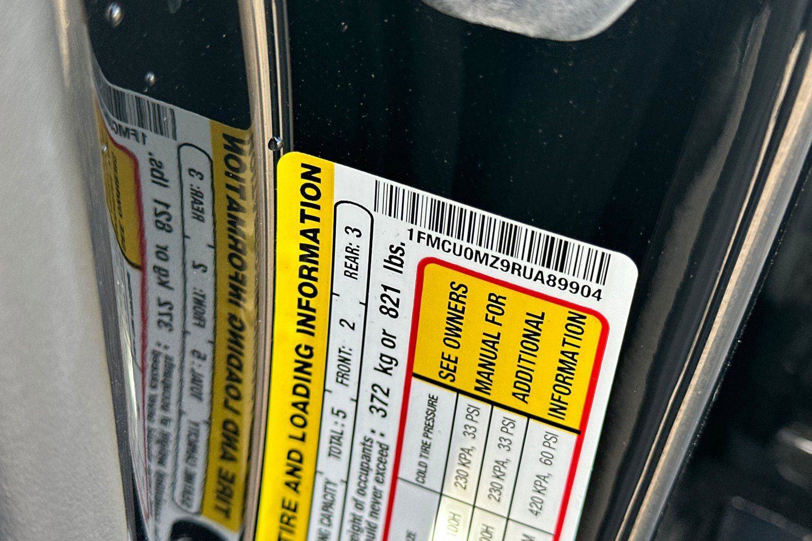 New 2024 Ford Escape ST-Line w/ Equipment Group 301A image 23