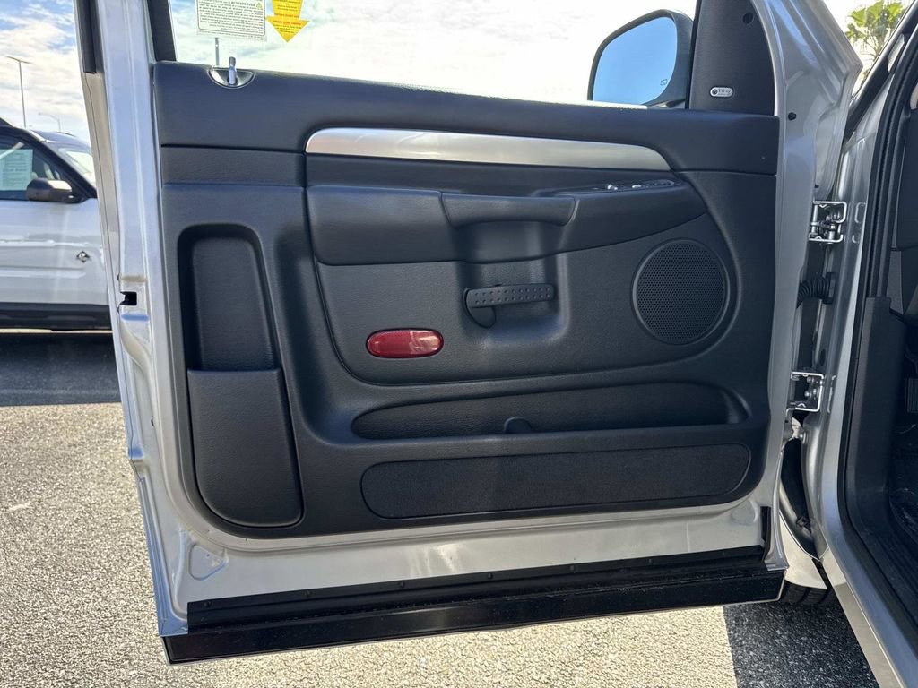 Used 2005 Dodge Ram 1500 Truck 2WD Regular Cab image 16