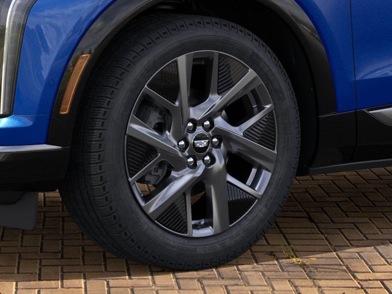New 2026 Cadillac Optiq Luxury 2 RWD image 9