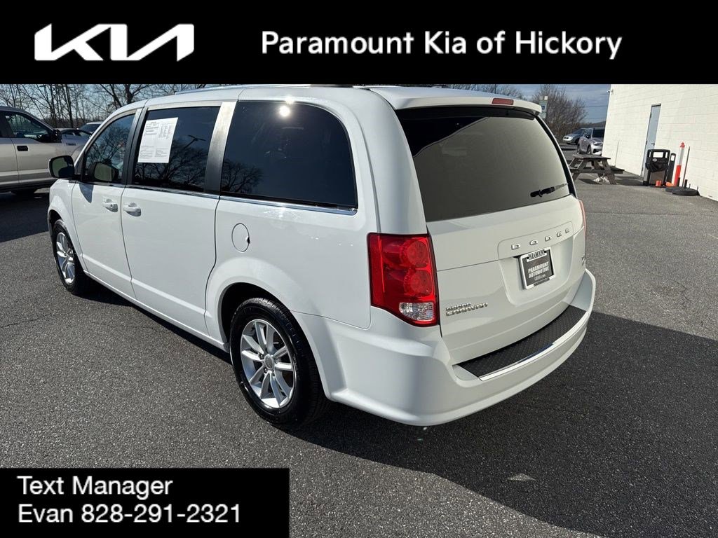 Used 2019 Dodge Grand Caravan SXT image 5