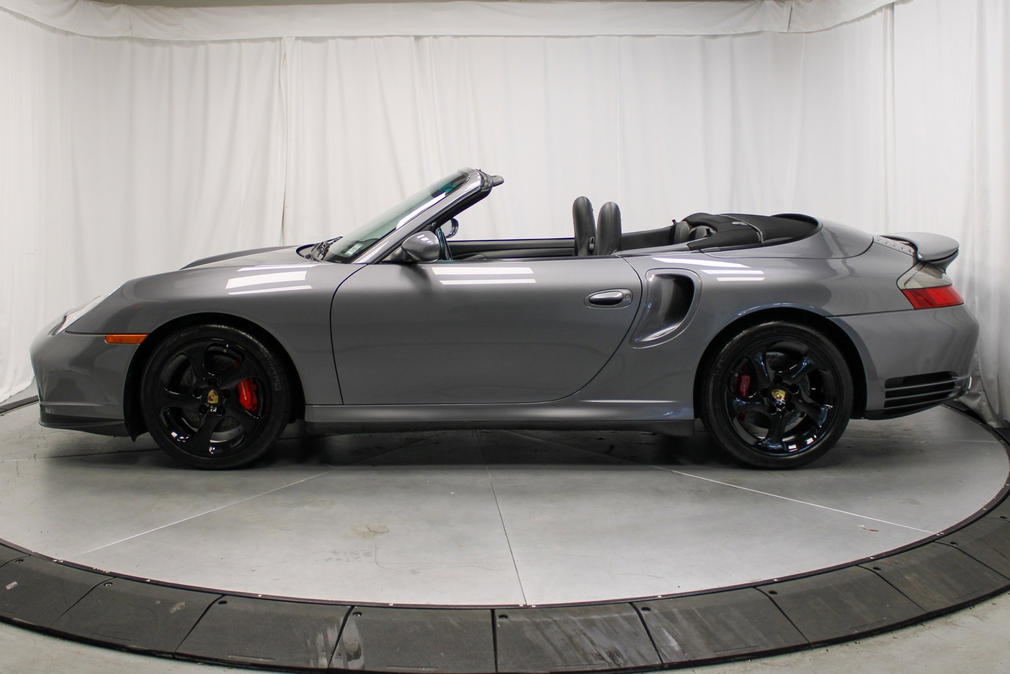 Used 2004 Porsche 911 Turbo image 14