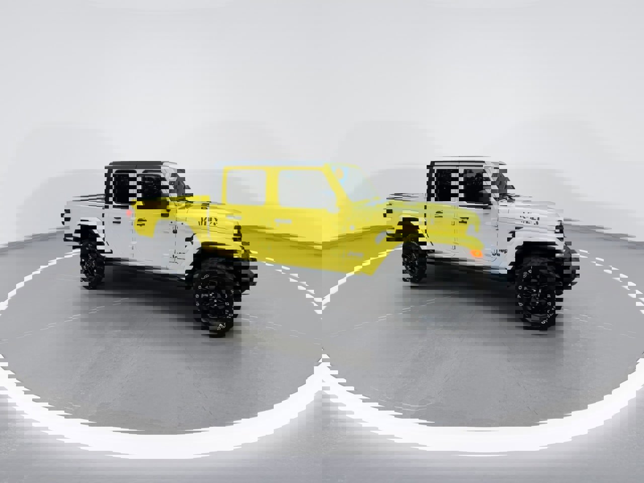 Used 2023 Jeep Gladiator Willys image 24