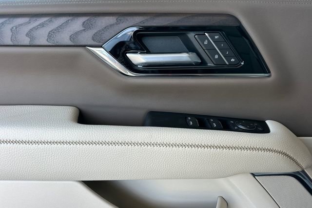 New 2026 GMC Yukon XL Denali AWD/4WD image 11
