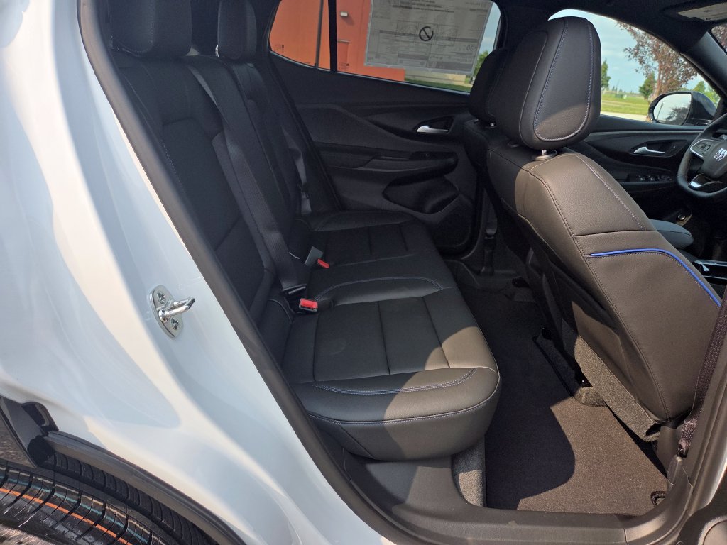 New 2026 Buick Envista Sport Touring w/ Convenience I Package FWD image 39