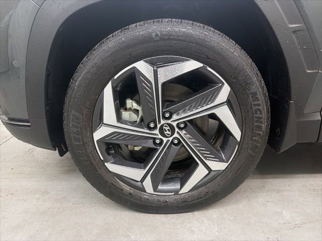 Used 2023 Hyundai Tucson Limited image 11