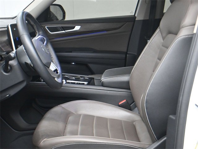 Used 2024 Volkswagen Atlas SEL image 9