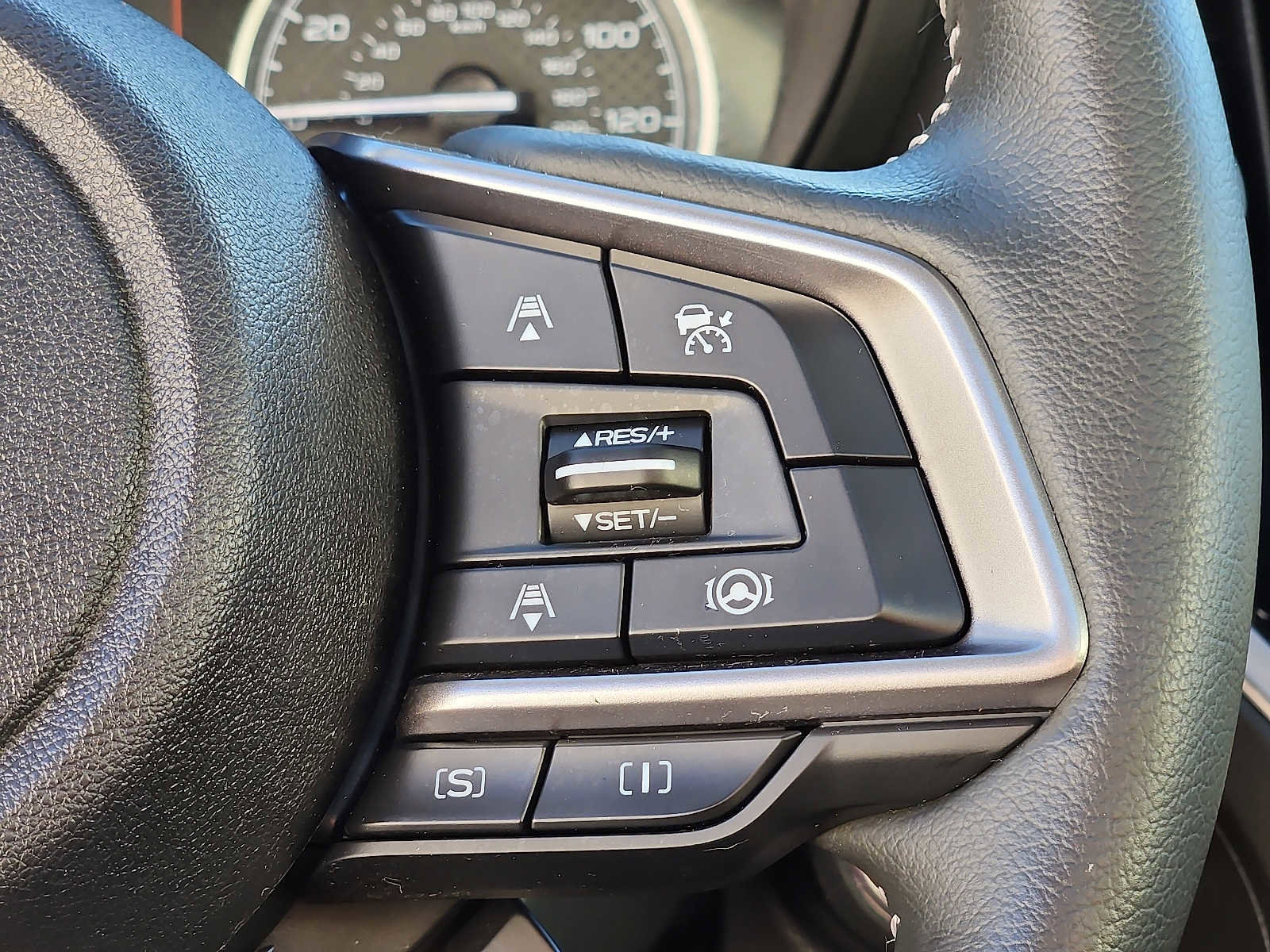 Used 2022 Subaru Forester Limited image 22