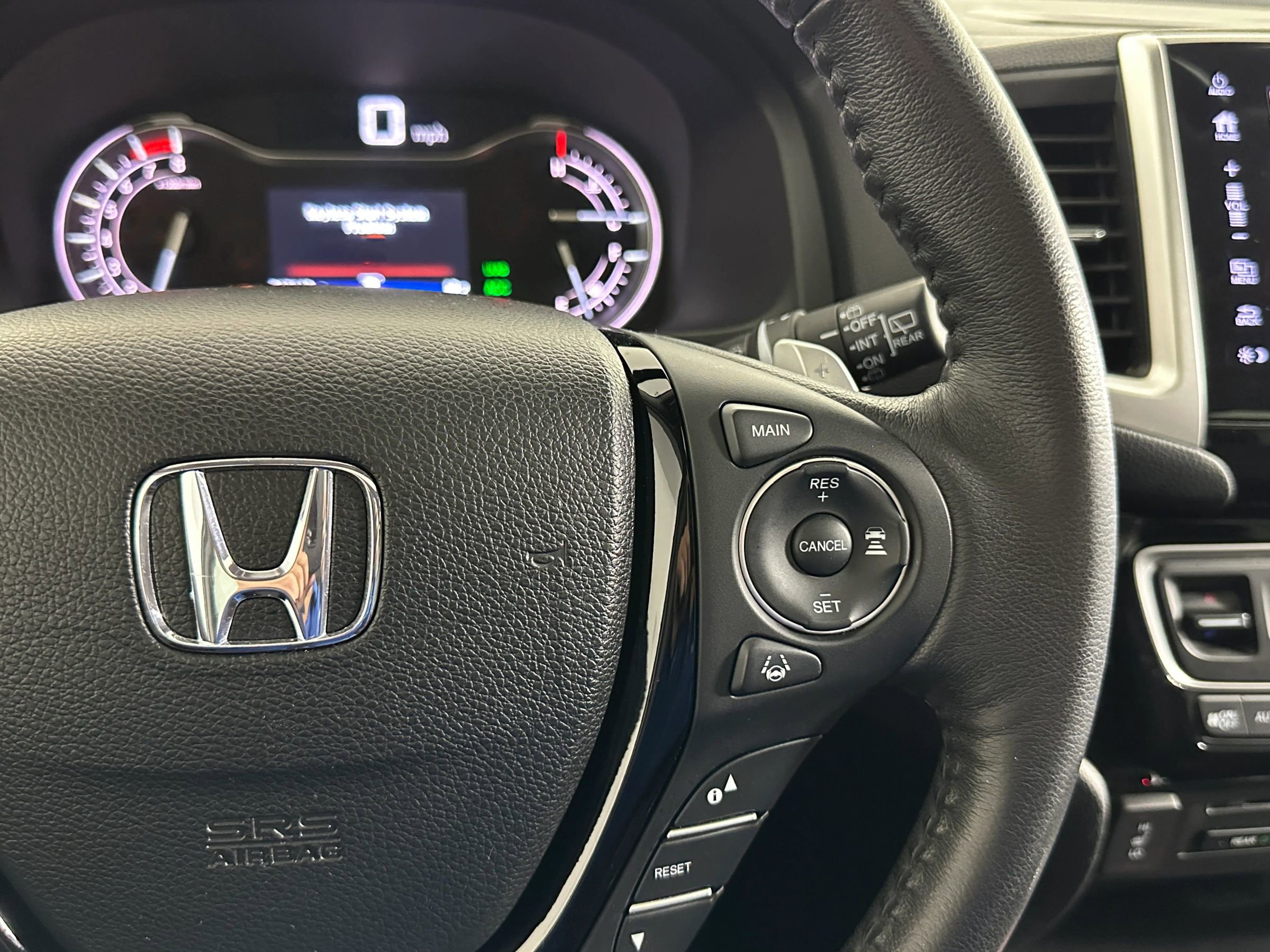 Used 2017 Honda Pilot Touring image 25