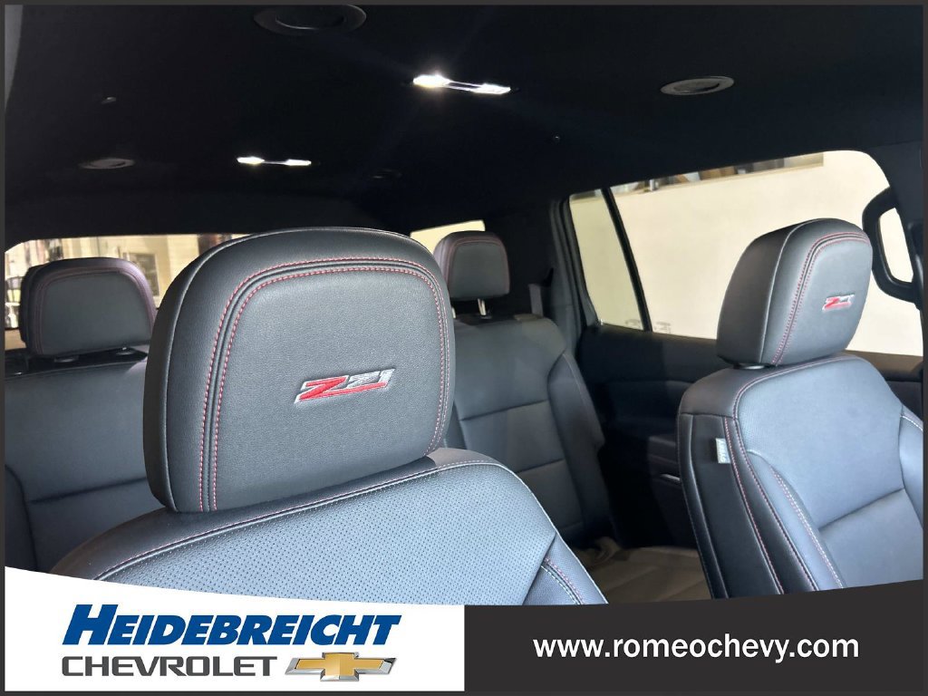 Certified 2024 Chevrolet Traverse Z71 w/ LPO, Floor Liner Package AWD/4WD image 37