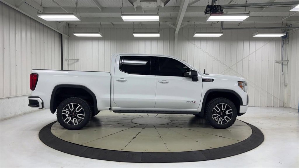 Used 2022 GMC Sierra 1500 AT4 image 9