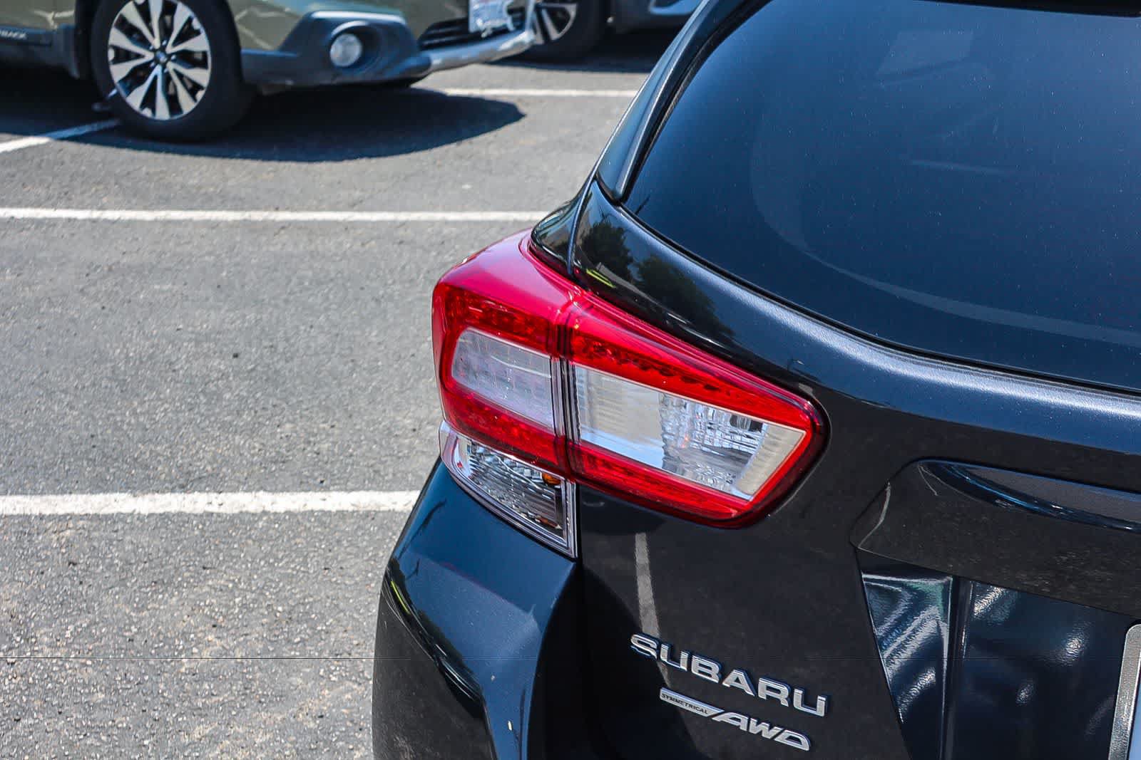Used 2019 Subaru Crosstrek 2.0i Limited w/ Moonroof Package w/Navigation AWD/4WD image 8