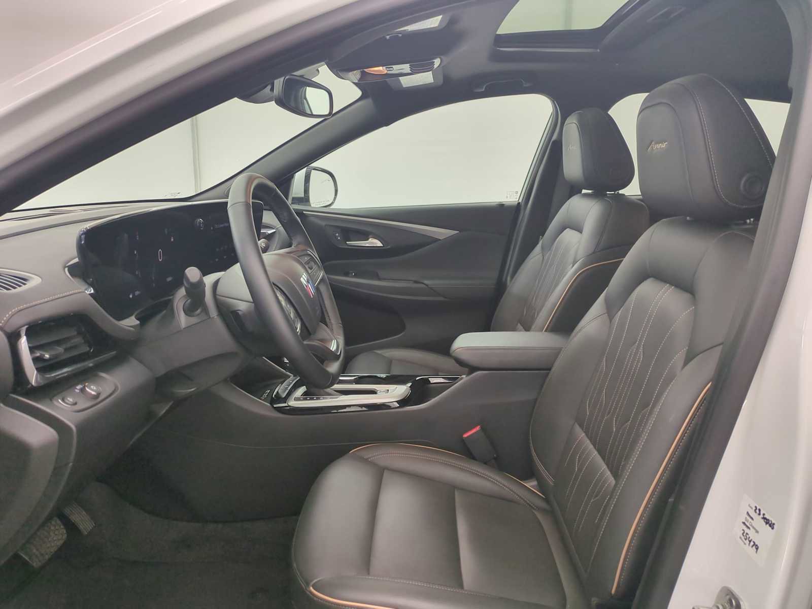Used 2025 Buick Envista Avenir image 15