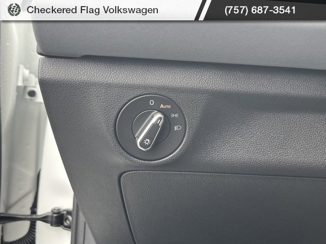 New 2026 Volkswagen Jetta SE image 31