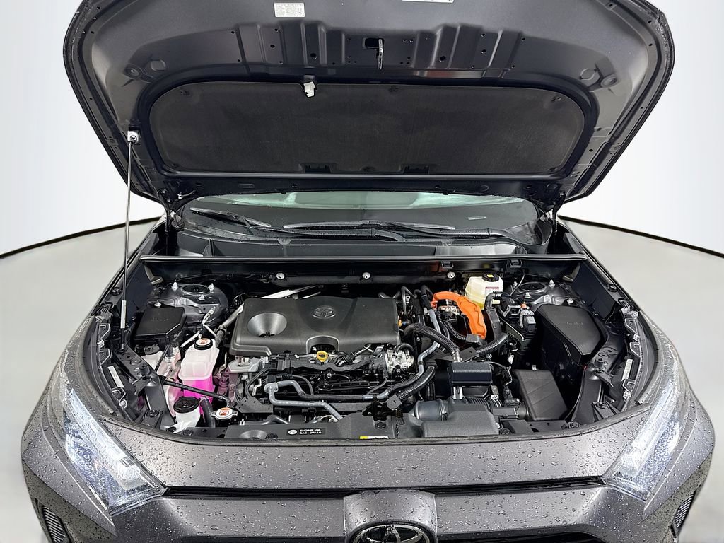 Used 2025 Toyota RAV4 LE image 26