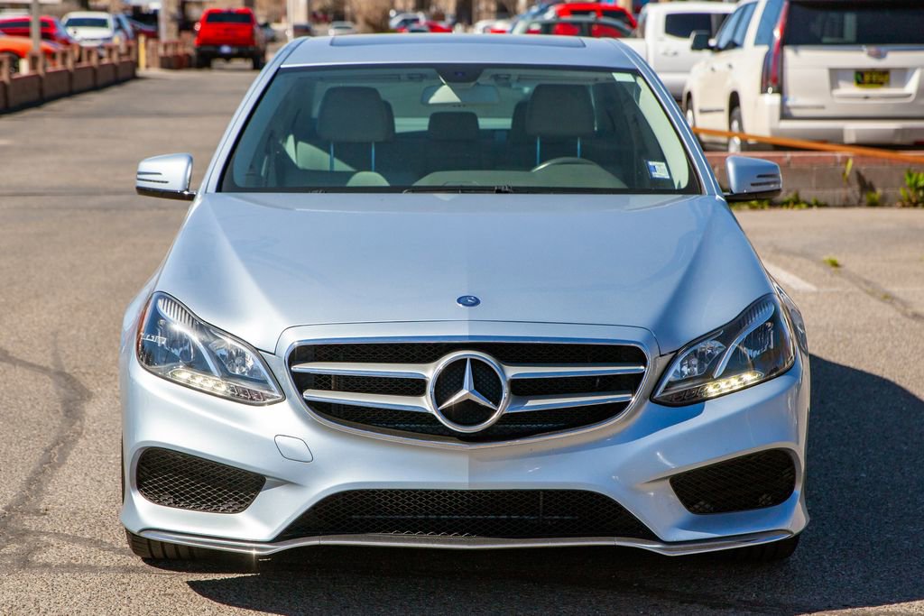 Used 2014 Mercedes-Benz E 350 Sedan image 3