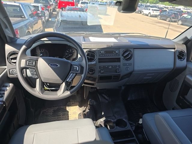 Used 2027 Ford F750 2WD Crew Cab Super Duty image 5