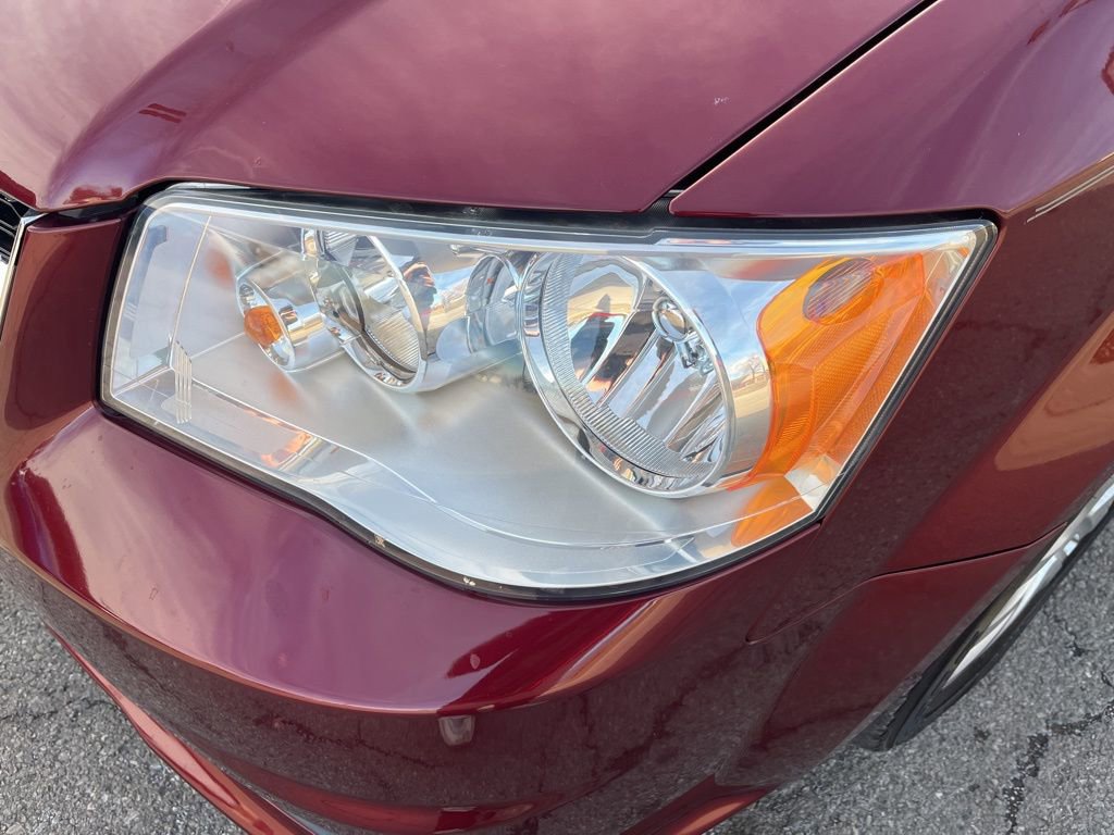 Used 2018 Dodge Grand Caravan SE image 35