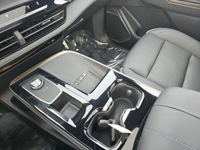 Used 2025 Buick Enclave Avenir w/ Super Cruise Package image 22