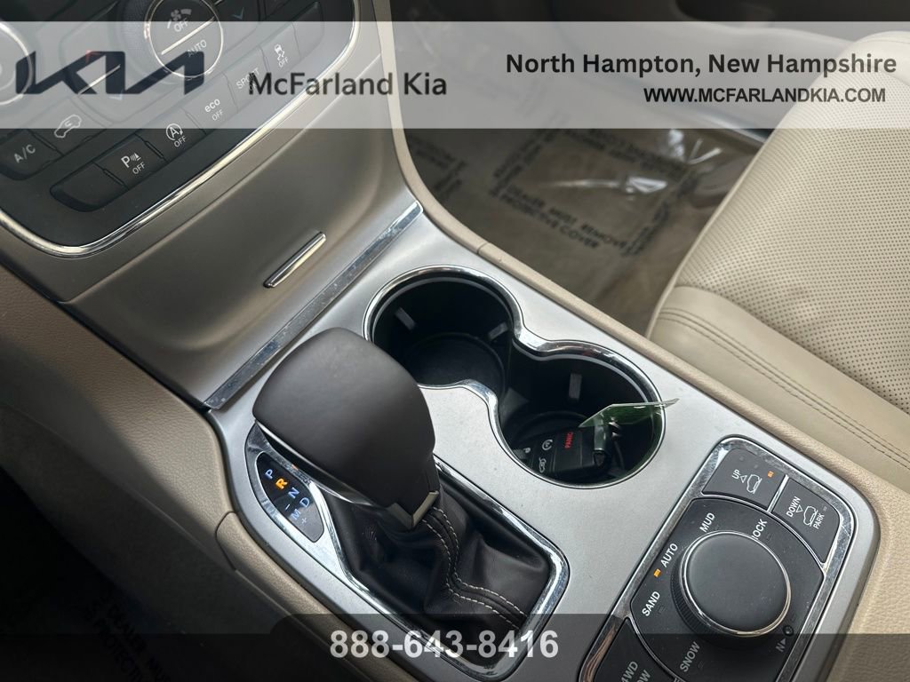 Used 2018 Jeep Grand Cherokee Overland image 27