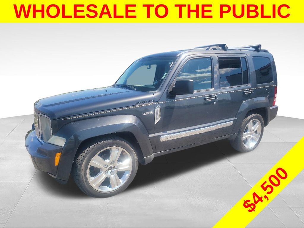 Used 2011 Jeep Liberty Sport AWD/4WD image 2
