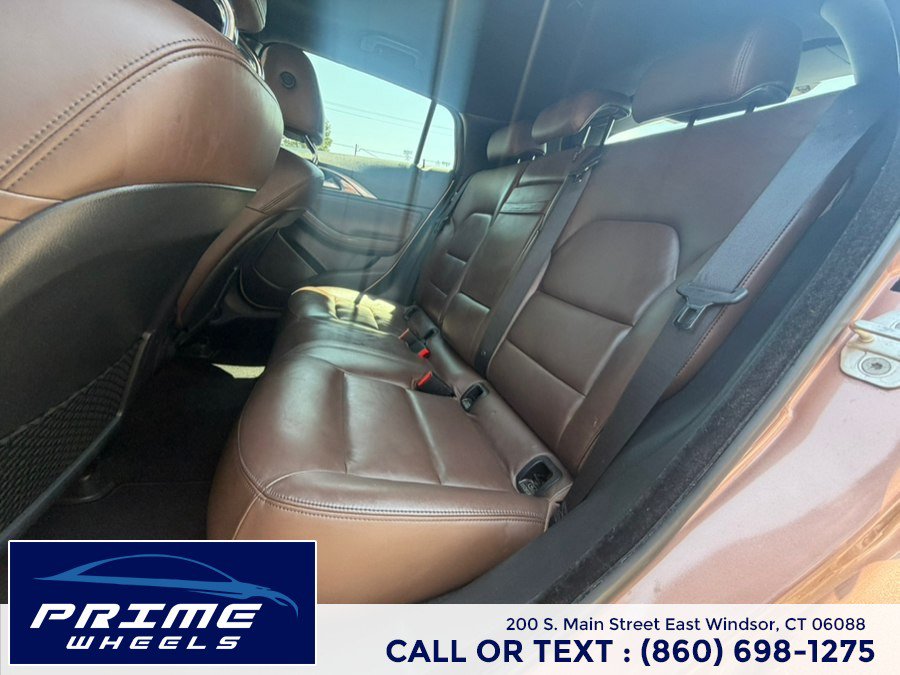 Used 2017 INFINITI QX30 Premium w/ Navigation Package AWD/4WD image 12
