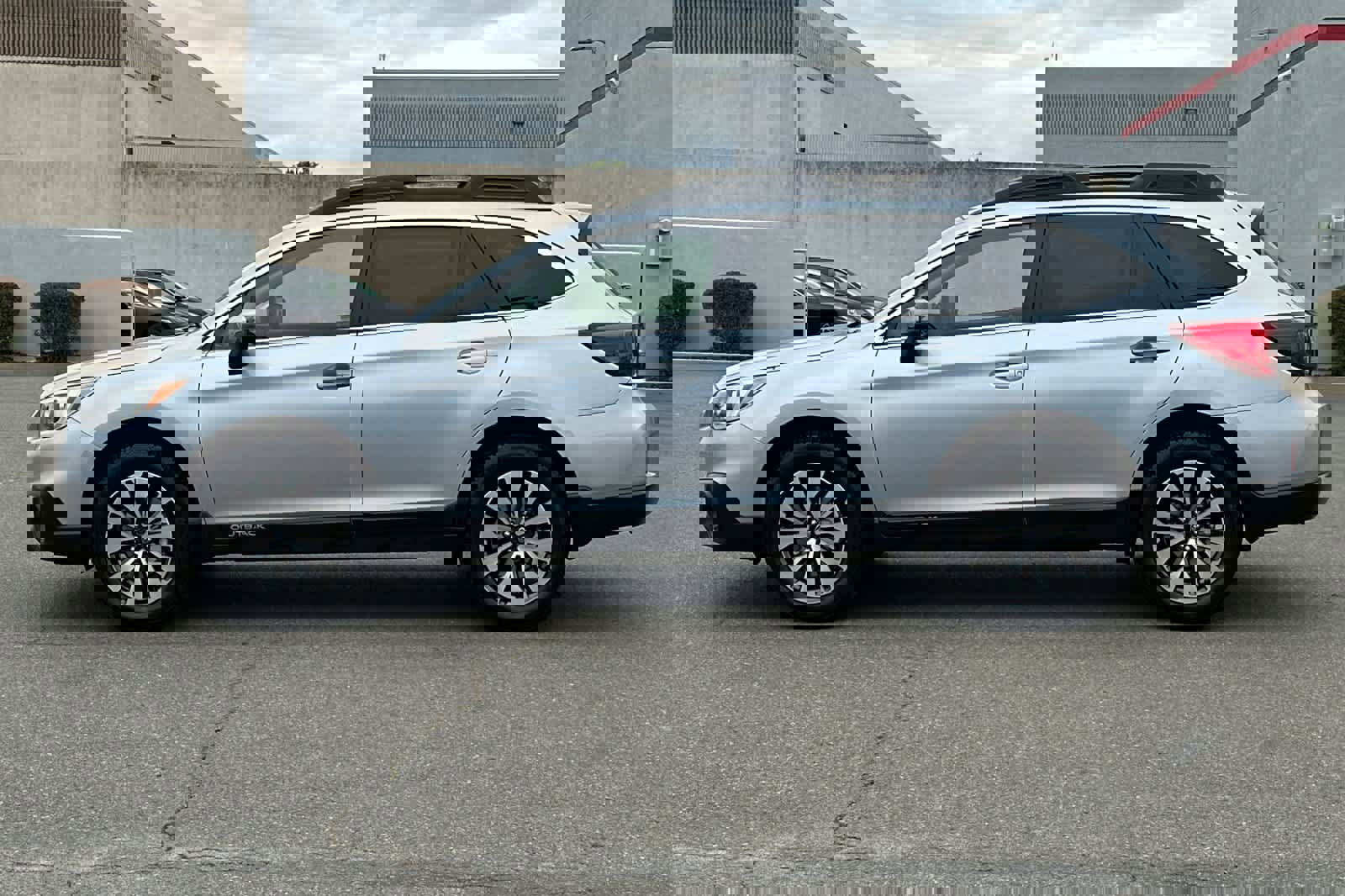 Used 2016 Subaru Outback 2.5i Limited image 9