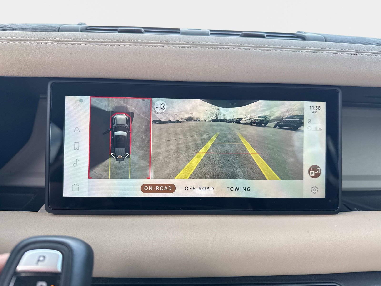 Used 2022 Land Rover Defender 110 S image 24