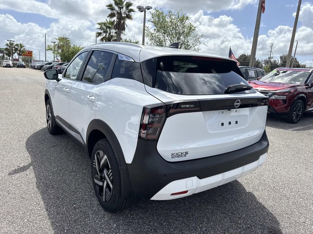 Used 2026 Nissan Kicks SV FWD image 6