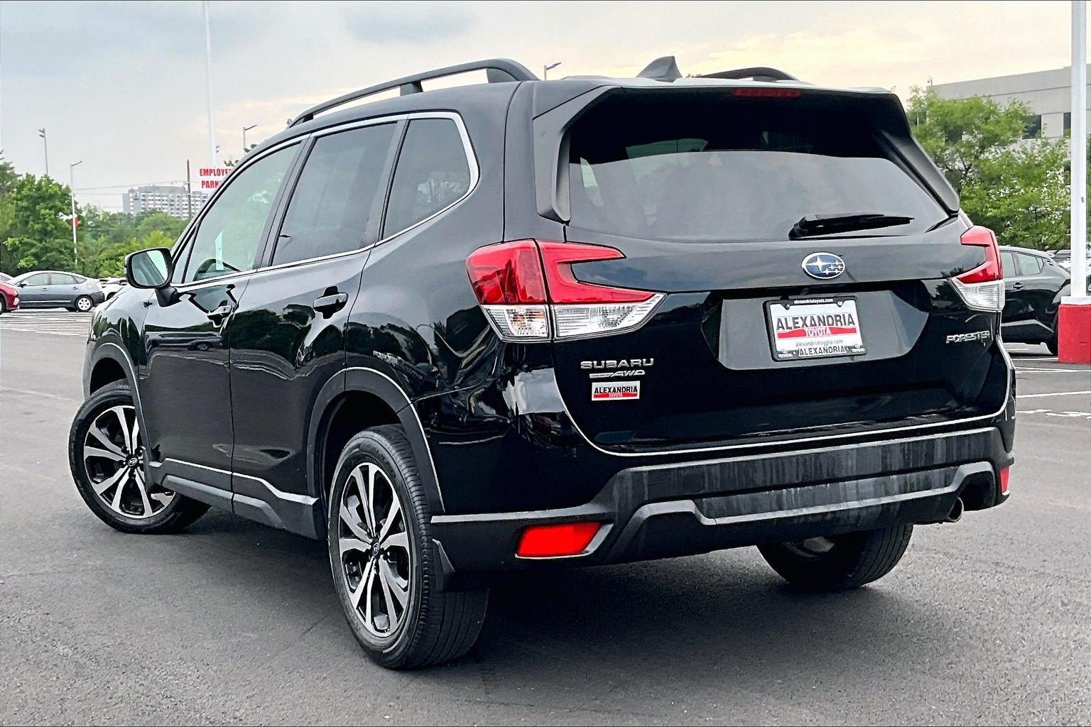 Used 2021 Subaru Forester Limited AWD/4WD image 10