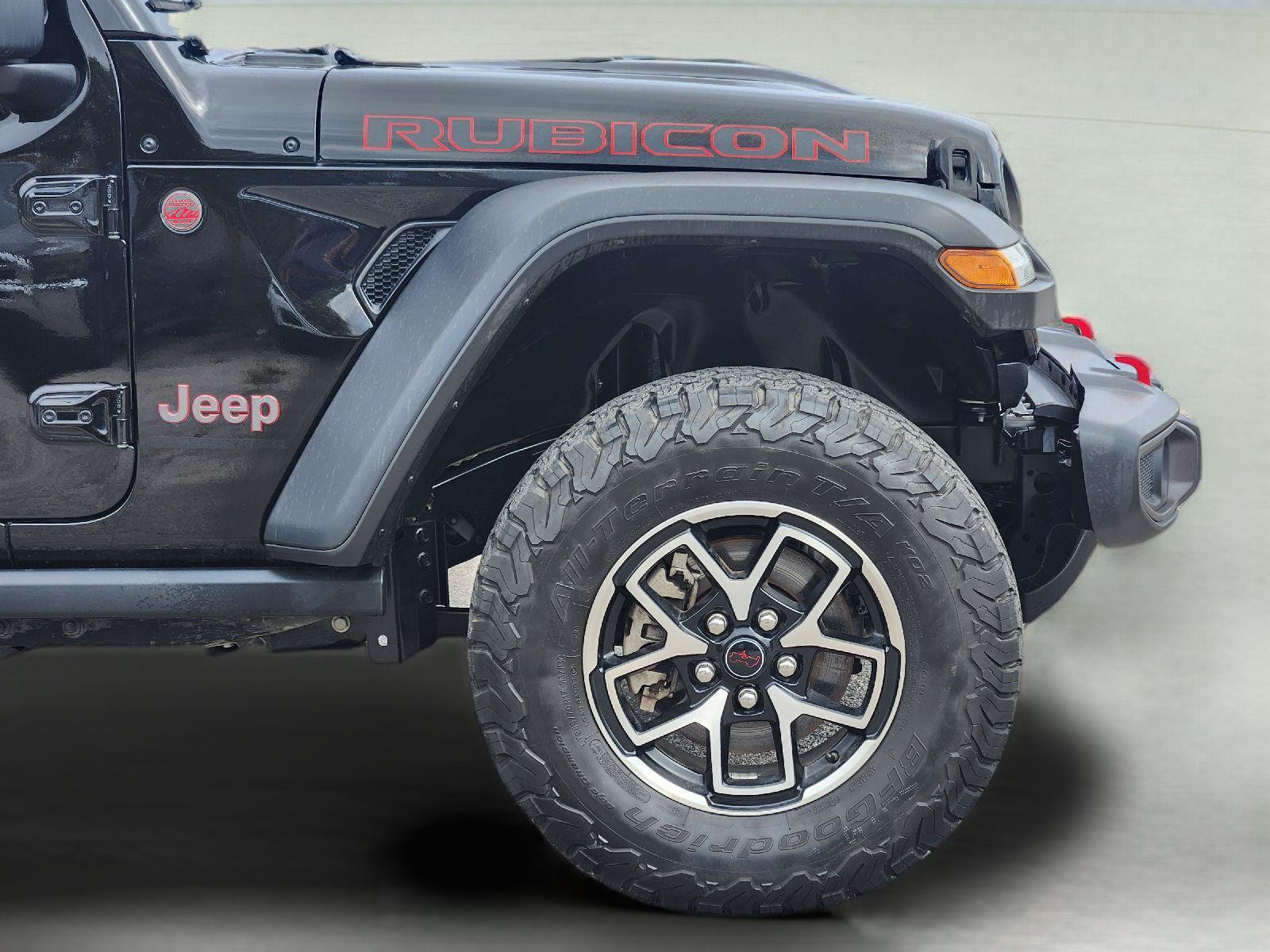 Used 2024 Jeep Wrangler Unlimited Rubicon w/ Technology Group AWD/4WD image 9