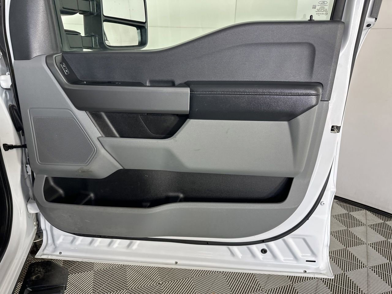 Used 2025 Ford F250 XLT w/ FX4 Off-Road Package image 30