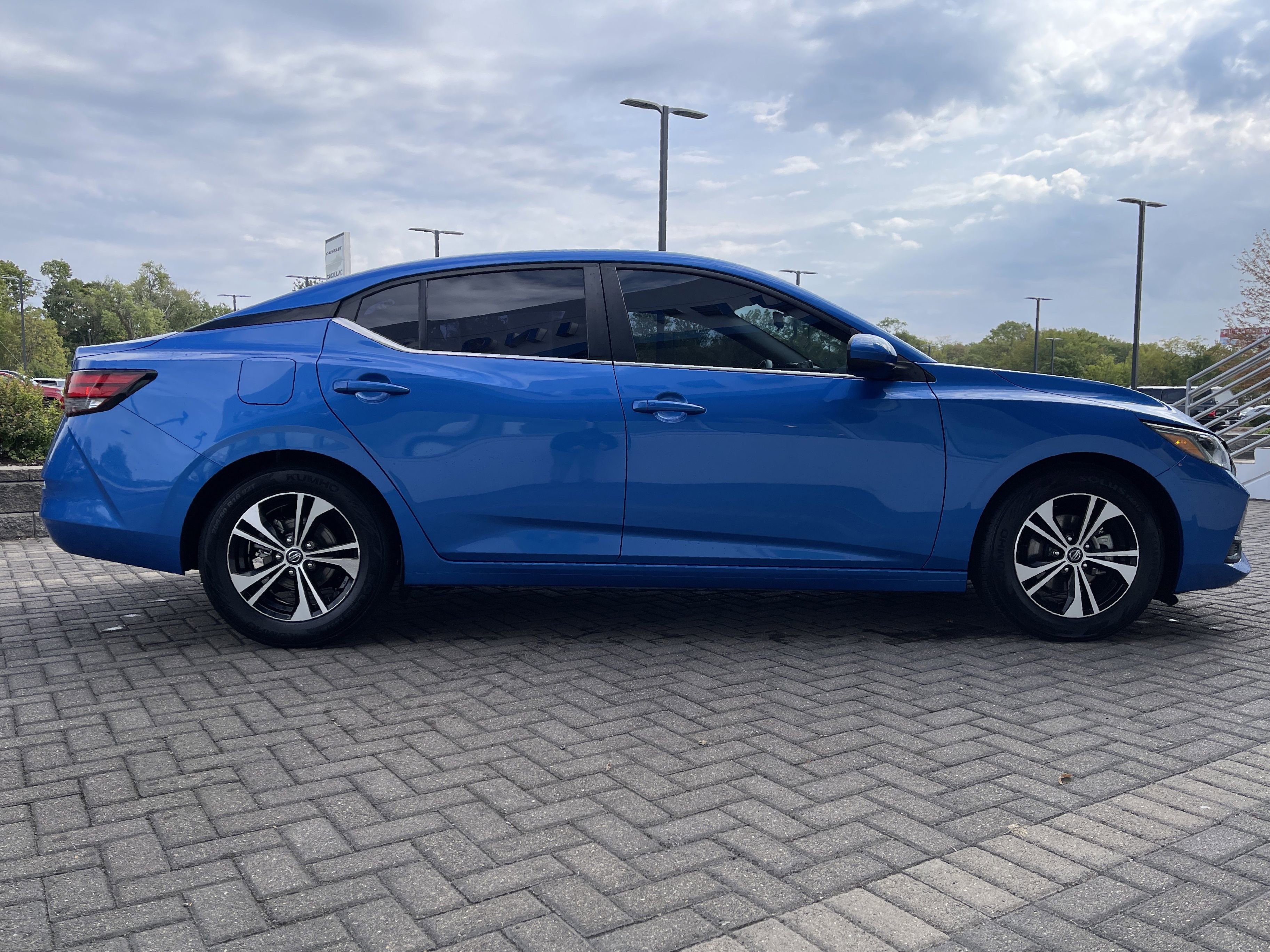 Used 2022 Nissan Sentra SV image 6