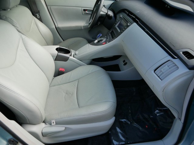 Used 2012 Toyota Prius Three FWD image 8