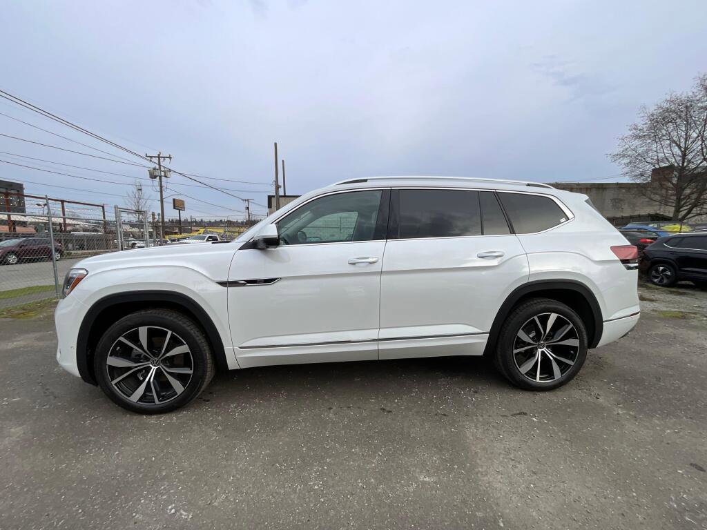 New 2026 Volkswagen Atlas SEL Premium R-Line image 5