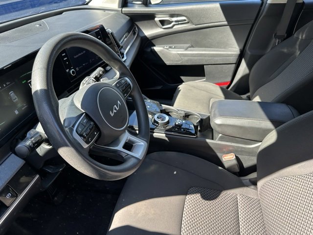 Used 2023 Kia Sportage LX image 8