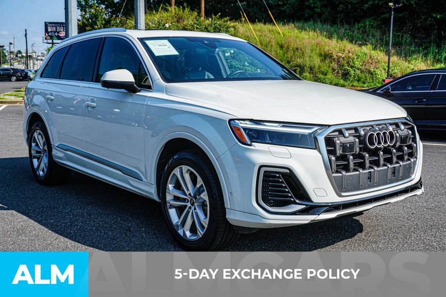 Used 2025 Audi Q7 3.0T Premium Plus AWD/4WD image 3