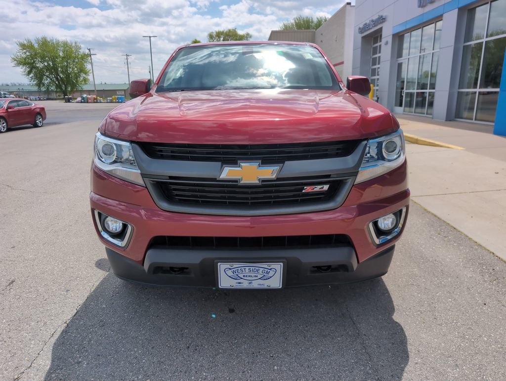 Used 2019 Chevrolet Colorado Z71 AWD/4WD image 3