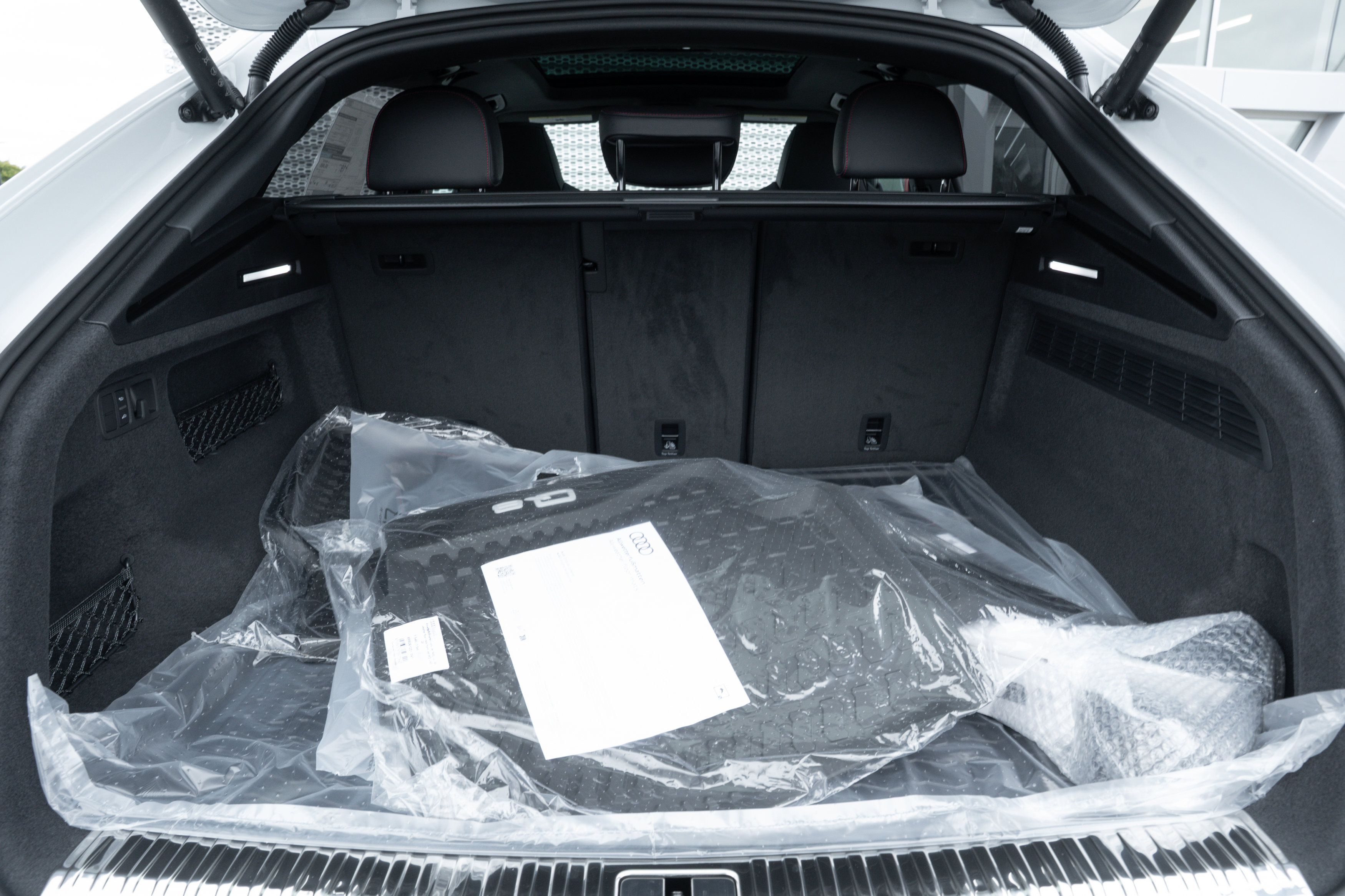 New 2026 Audi Q8 Prestige image 33