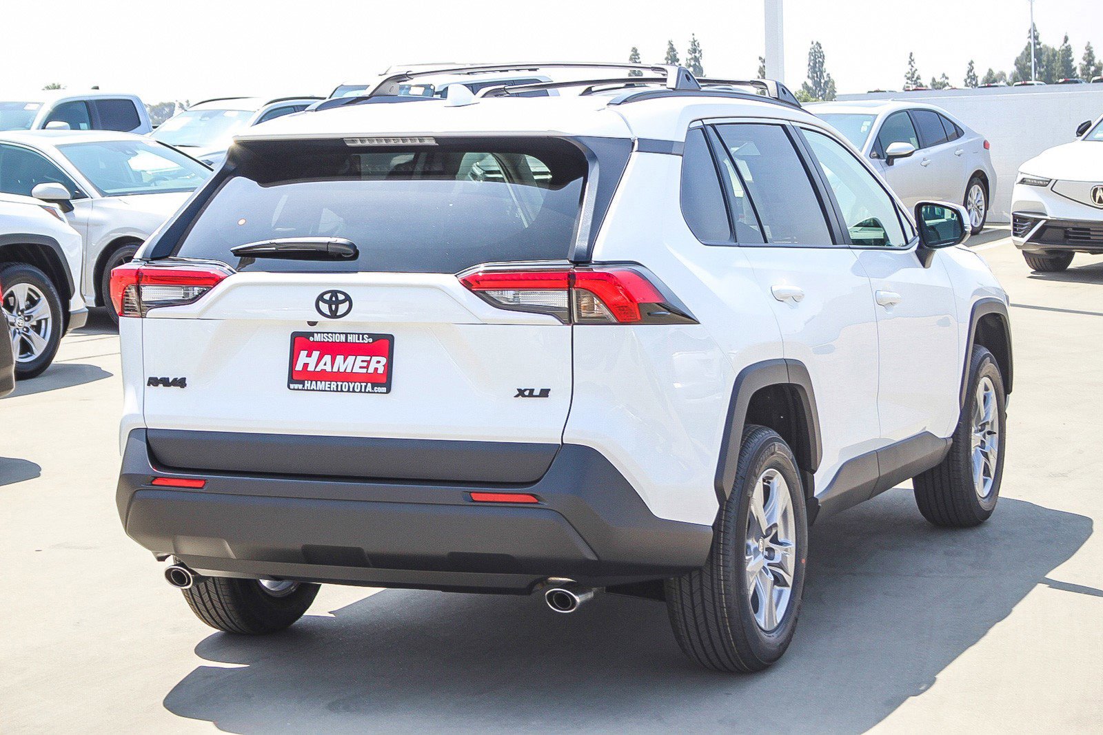 New 2025 Toyota RAV4 XLE image 7